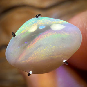Bargain Card! 1.6cts - South Australian White Opal Picture Stone from Coober Pedy