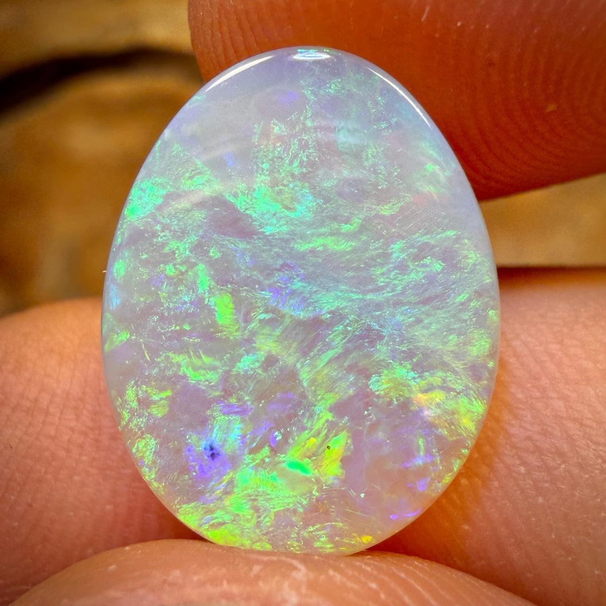6cts - Gem Lightning Ridge Light Opal