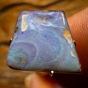 6.7cts - Queensland Boulder Seam Opal Rub