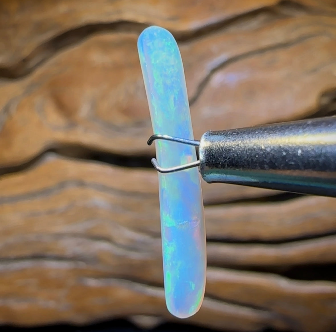 2.65cts - Rare Mintabie Crystal Opal. Decades Old ISAACS CUT - Opal Whisperers