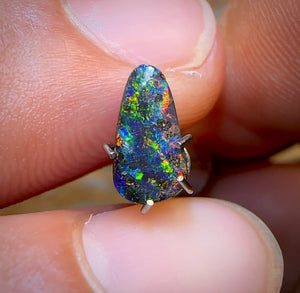 0.95cts - Top Queensland Boulder Seam Opal