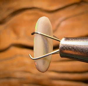 2.1cts - Lightning Ridge Dark Opal