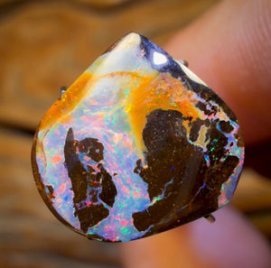 6.65cts - Queensland Boulder Opal from Yowah