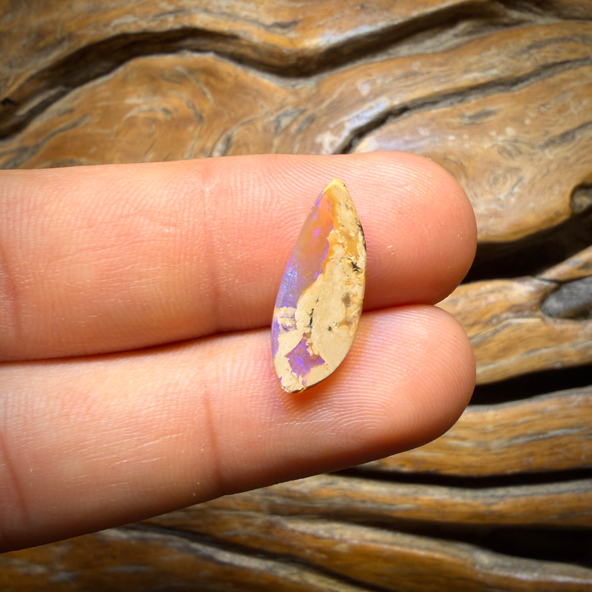 3.4cts - Purple Reef Solid Australian Boulder Pipe Opal