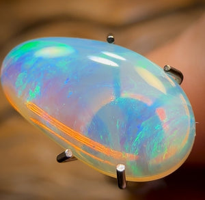 1.75cts - Lightning Ridge Crystal Opal