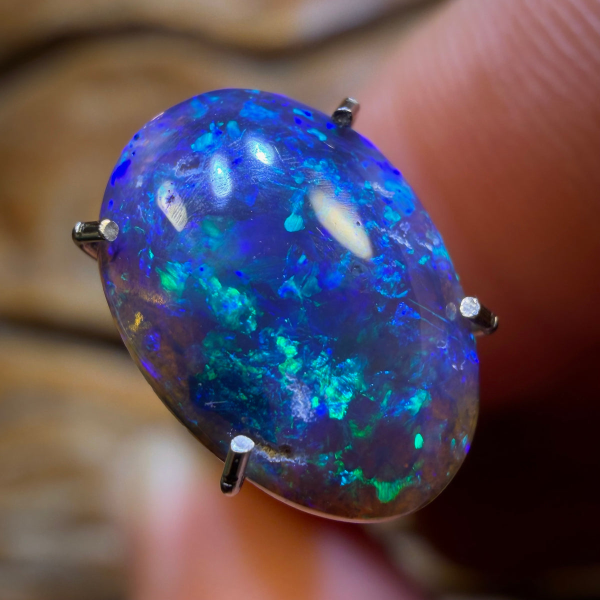 1.35cts - Lightning Ridge Dark Crystal Opal
