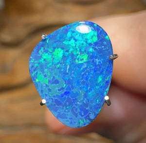 2.1cts - Australian Boulder Opal Doublet - Opal Whisperers