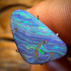 4,1 Karat – Australischer Boulder Seam Opal aus Winton