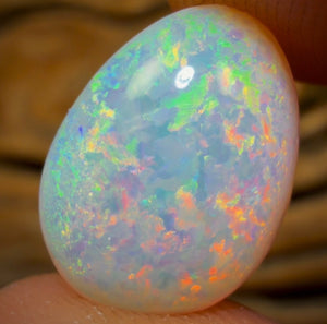 5.65cts - BANGER GEM semi crystal quality Yowah opal