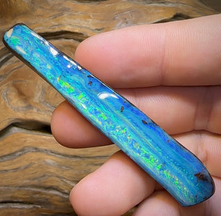 86cts - HUGE Gem Quality Australian Boulder Opal from Winton