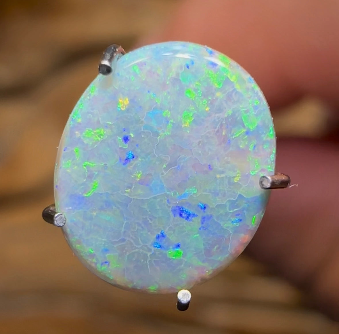 0.95cts - Australian Light Opal from Lightning Ridge - Opal Whisperers