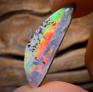 6.15cts - Queensland Boulder Seam Opal. Red Multicolours!