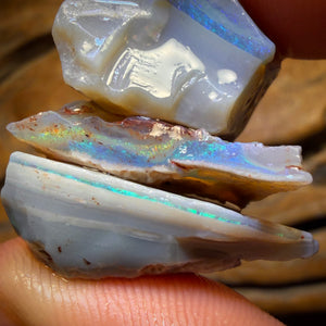 63,7ct - 3x Lightning Ridge Opal Rohpaket