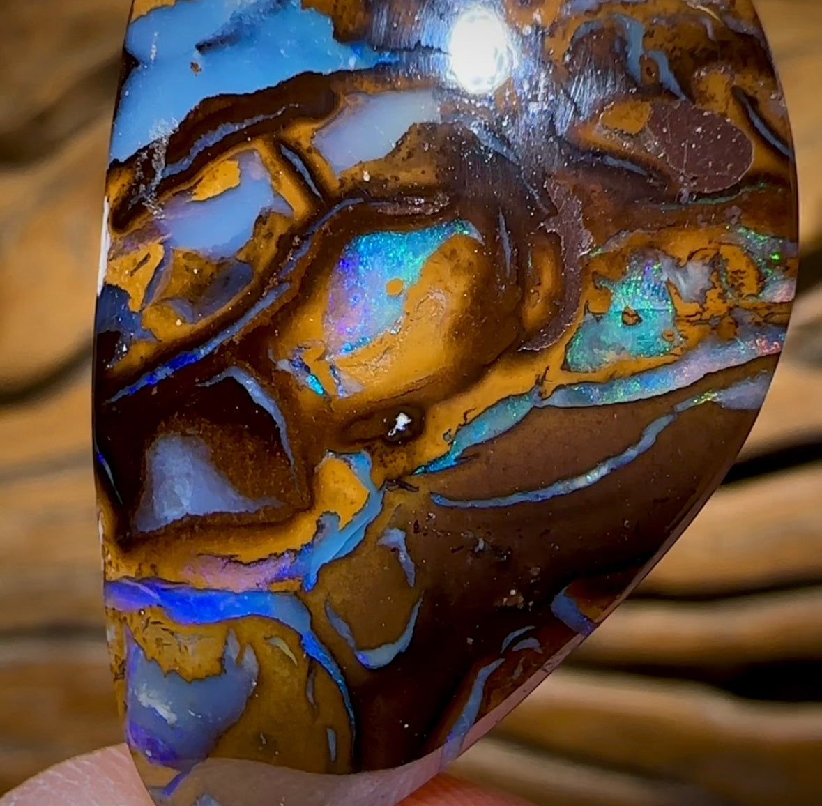 26.4cts - Wow Tribal Boulder Opal from Yowah