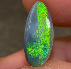 1.95cts - Bargain! Solid Lightning Ridge Black Opal - Opal Whisperers