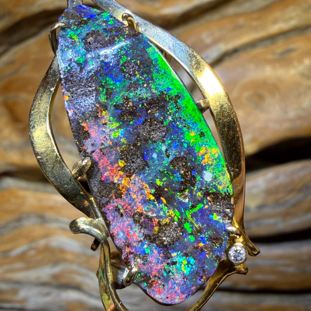 18k Gold - BEST Solid Queensland Boulder Seam Opal Pendant Old School Heritage Piece