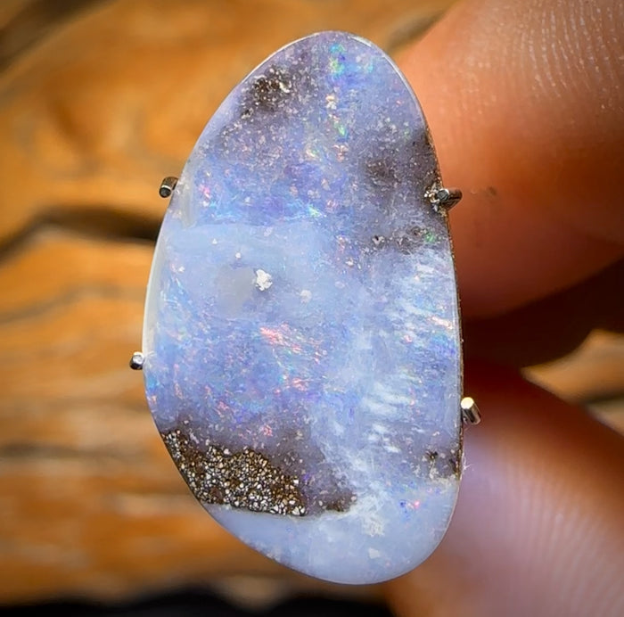 enchère non sertie 5.9cts - Opale boulder à veine du Queensland