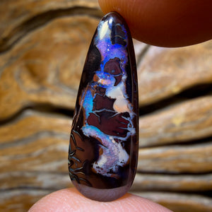 8.5cts - Tribal Yowah Nut Opal. Australian Opal