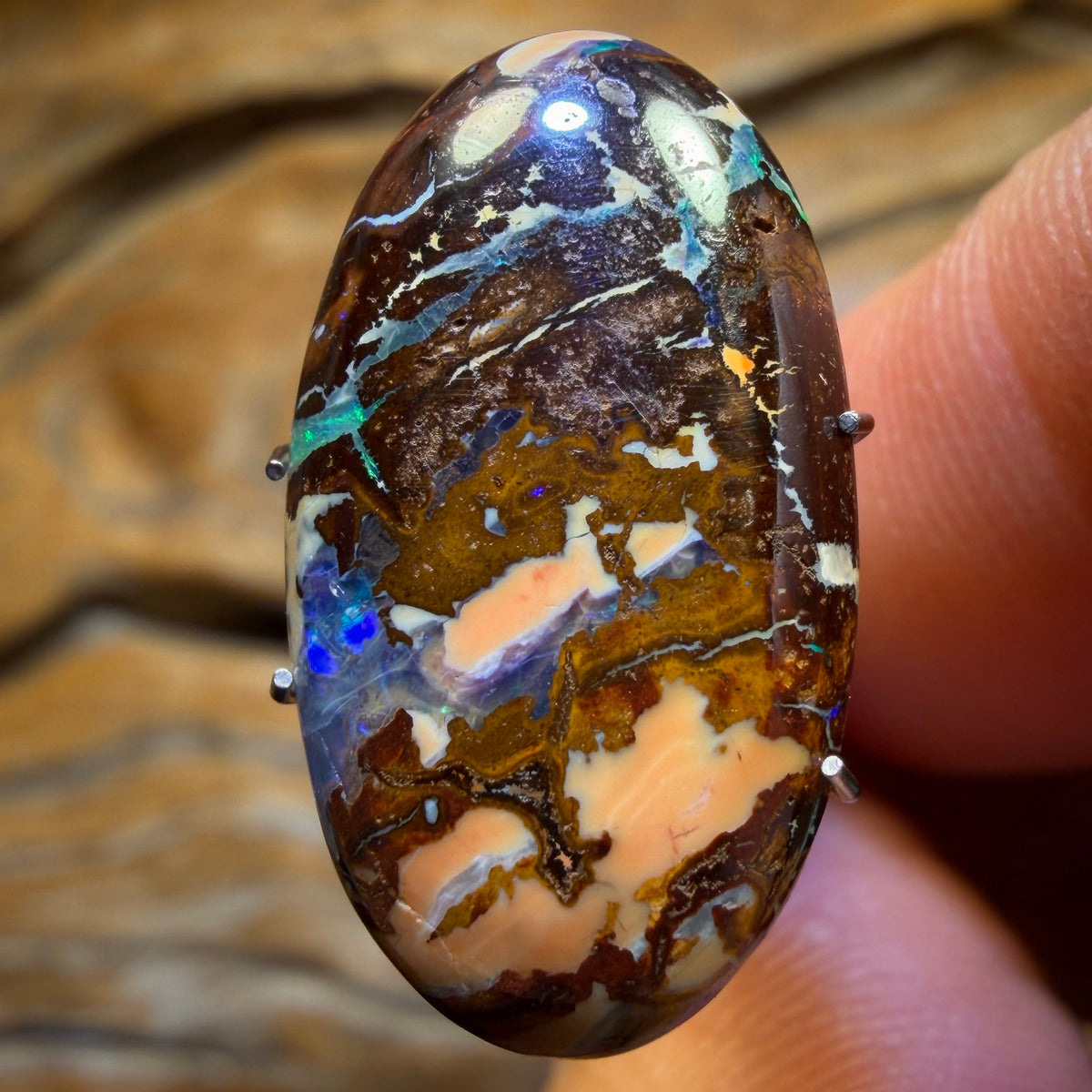 8.7cts - Tribal Yowah Nut Opal. Australian Opal