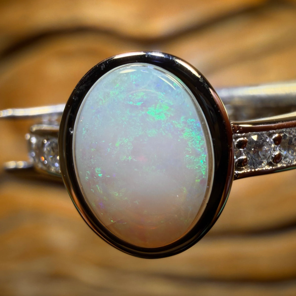 🔨 AUCTION 🔨 Sterling Silver - South Australian Crystal Opal Ring