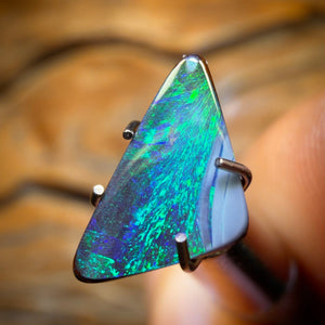 1.2cts - “Fuji” Australian Boulder Seam Opal