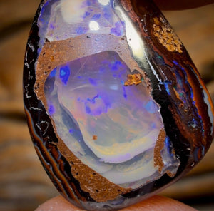 18.9cts - Yowah Nut Crystal Centre Opal. Australian Boulder Opal