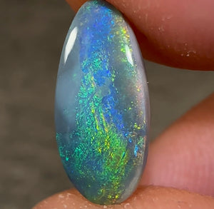 1.95cts - Bargain! Solid Lightning Ridge Black Opal - Opal Whisperers