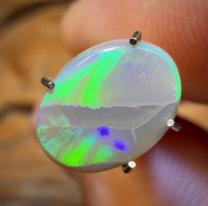 1.2cts - Lightning Ridge Solid Dark Opal Harlequin Type Rolling Flag Stone
