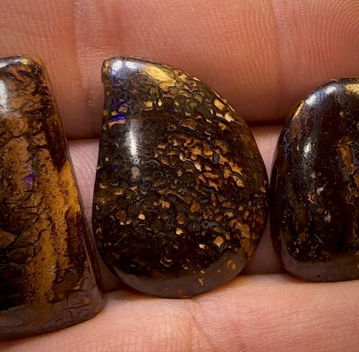 🔒  75.5cts - 3x Loose Queensland Boulder Opals. Parcel