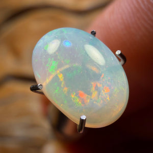 1.4cts - South Australian Crystal Opal from Andamooka