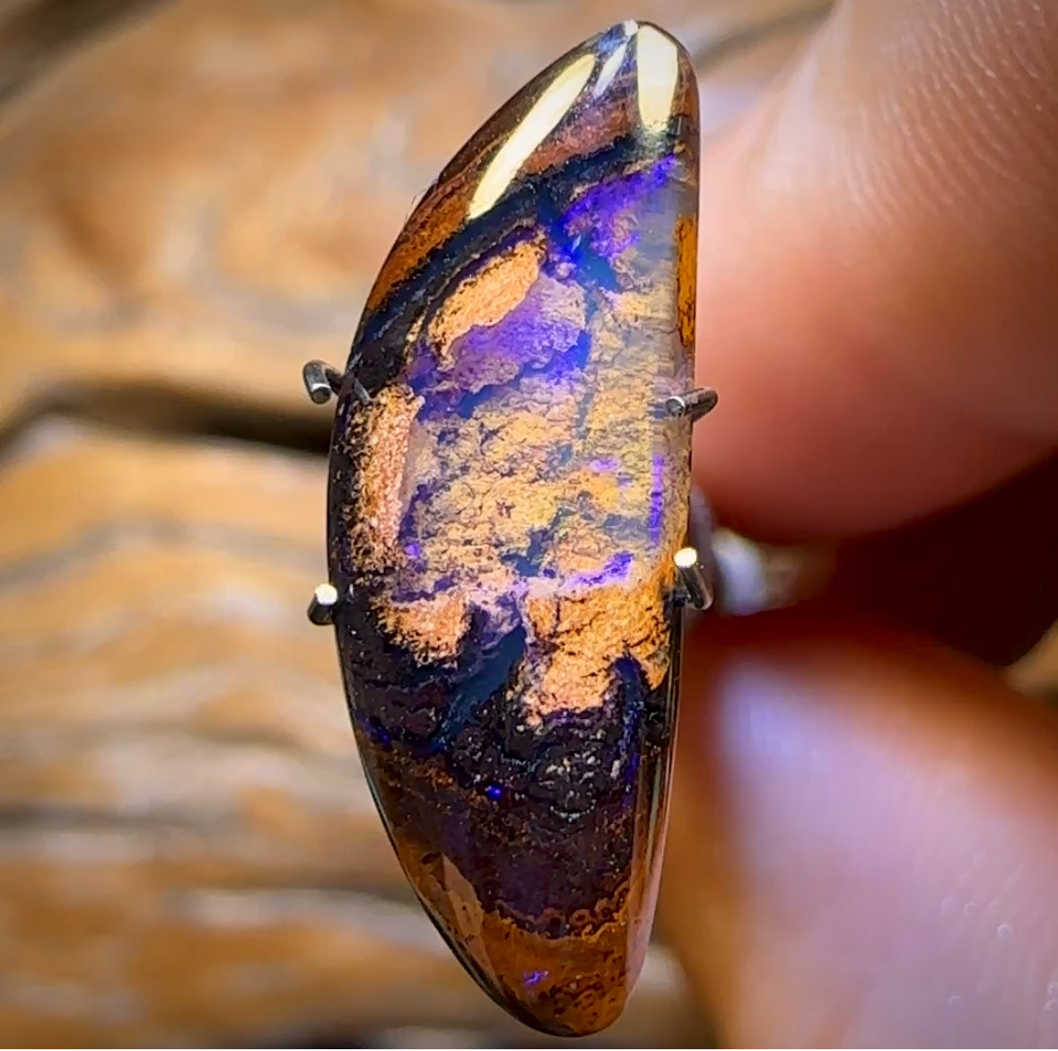 4.5cts - “Rockpool Kernel” RARE Yowah Nut Crystal Centre Opal