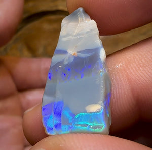 46.7cts - 5x Lightning Ridge Crystal and Dark Opal Rough Parcel