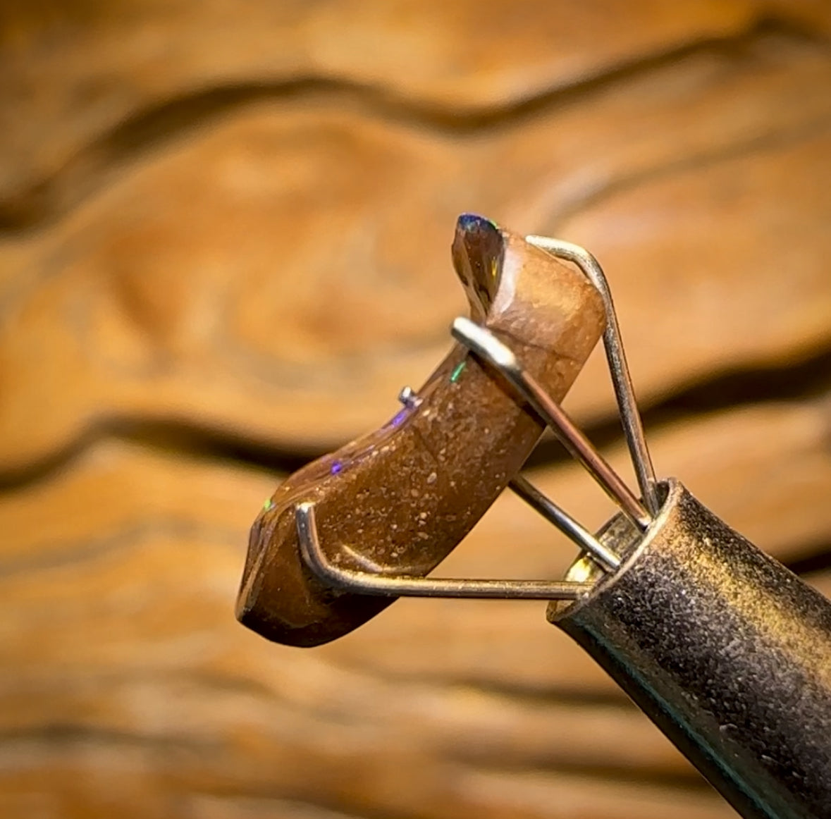 Auction Fall-Through = Your Gain! 🔥 Now More Than 50% Off RRP 🚨 2.85cts - Queensland Boulder Seam Opal