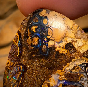 28.3cts - Tribal Australian Boulder ConglomerateOpal from Yowah BARGAIN