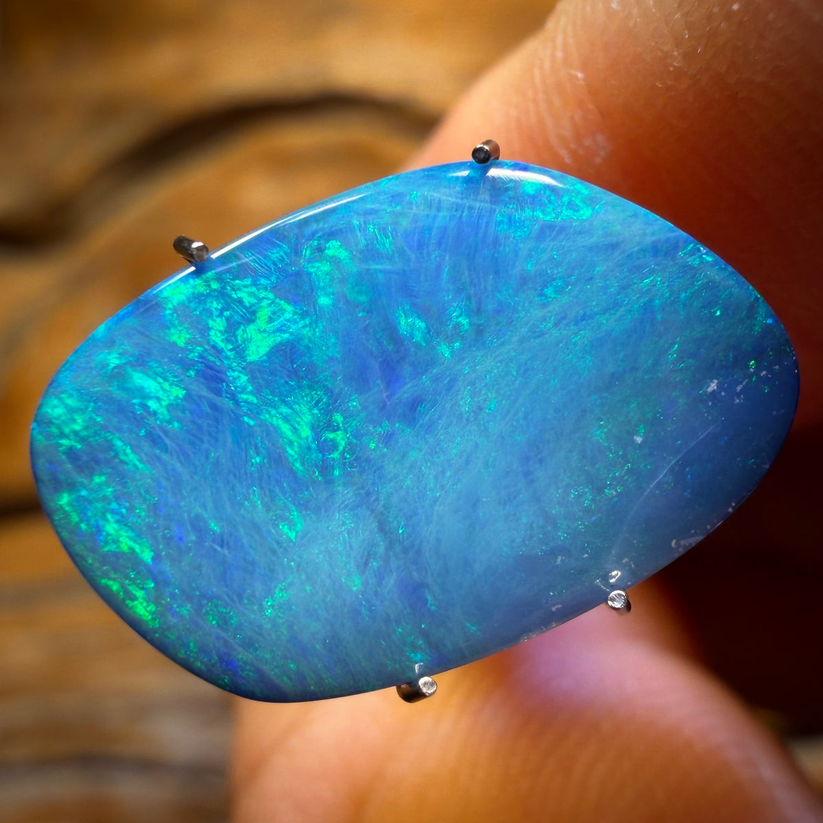 4,1 carats - doublet d'opale boulder australienne