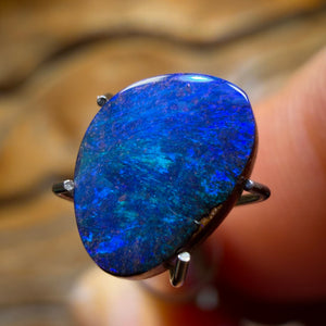1.5cts - Queensland Boulder Seam Opal. Australian Opal
