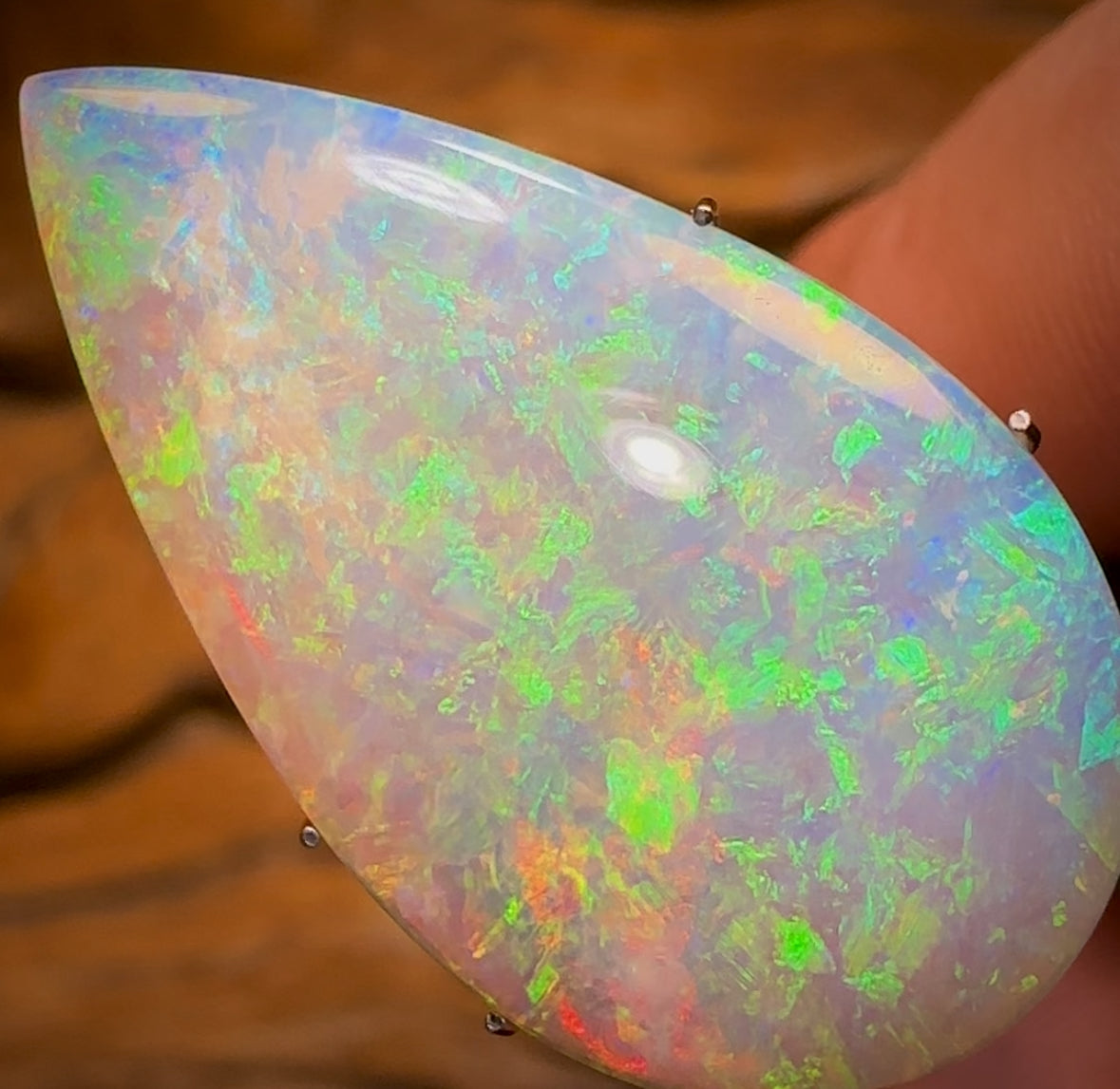 10.8cts - Large GEM Lightning Ridge Crystal Opal Heritage Collection