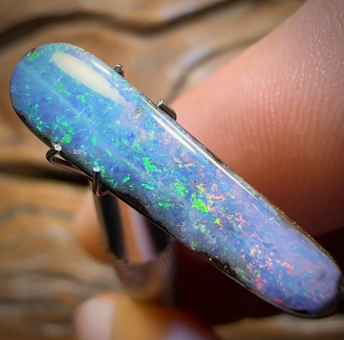 4.6cts - Queensland Boulder Seam Opal