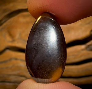 19.5cts - Queensland Black Boulder Opal from Koroit Crystal Center