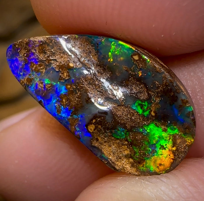 5.7cts - Queensland Boulder Opal from Winton - Opal Whisperers
