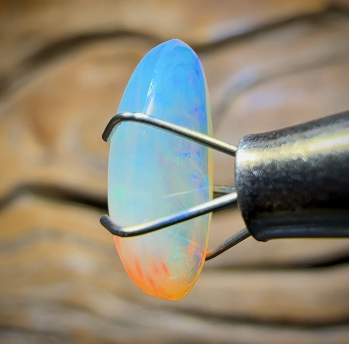 1.75cts - Lightning Ridge Crystal Opal