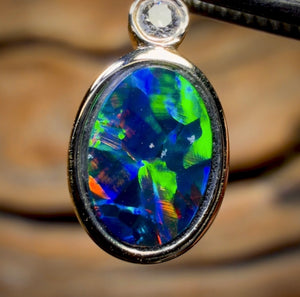 14k Gold - Queensland Boulder Opal Doublet Pendant Top Pattern Electric Colour Diamond