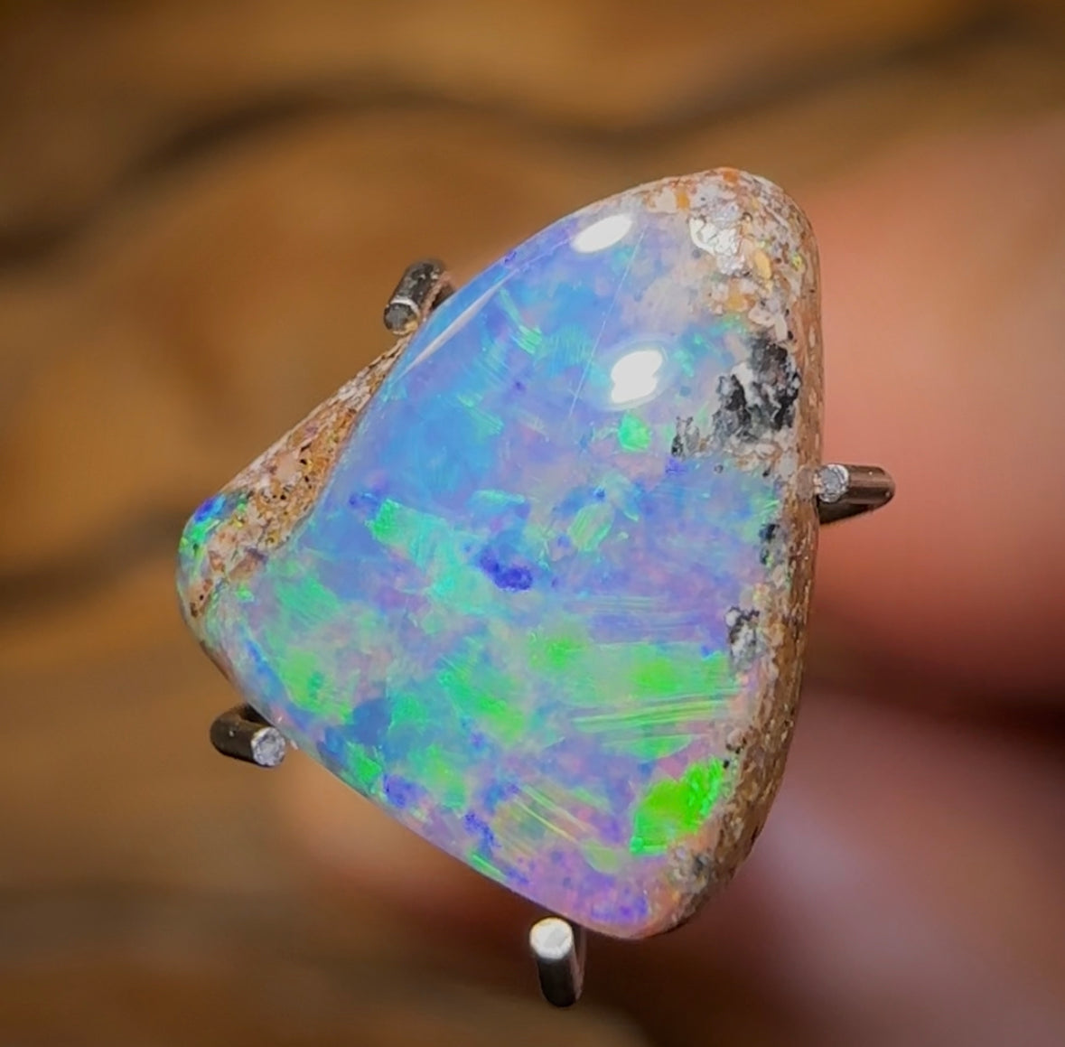 1.65cts - Solid Australian Boulder Pipe Opal - Opal Whisperers