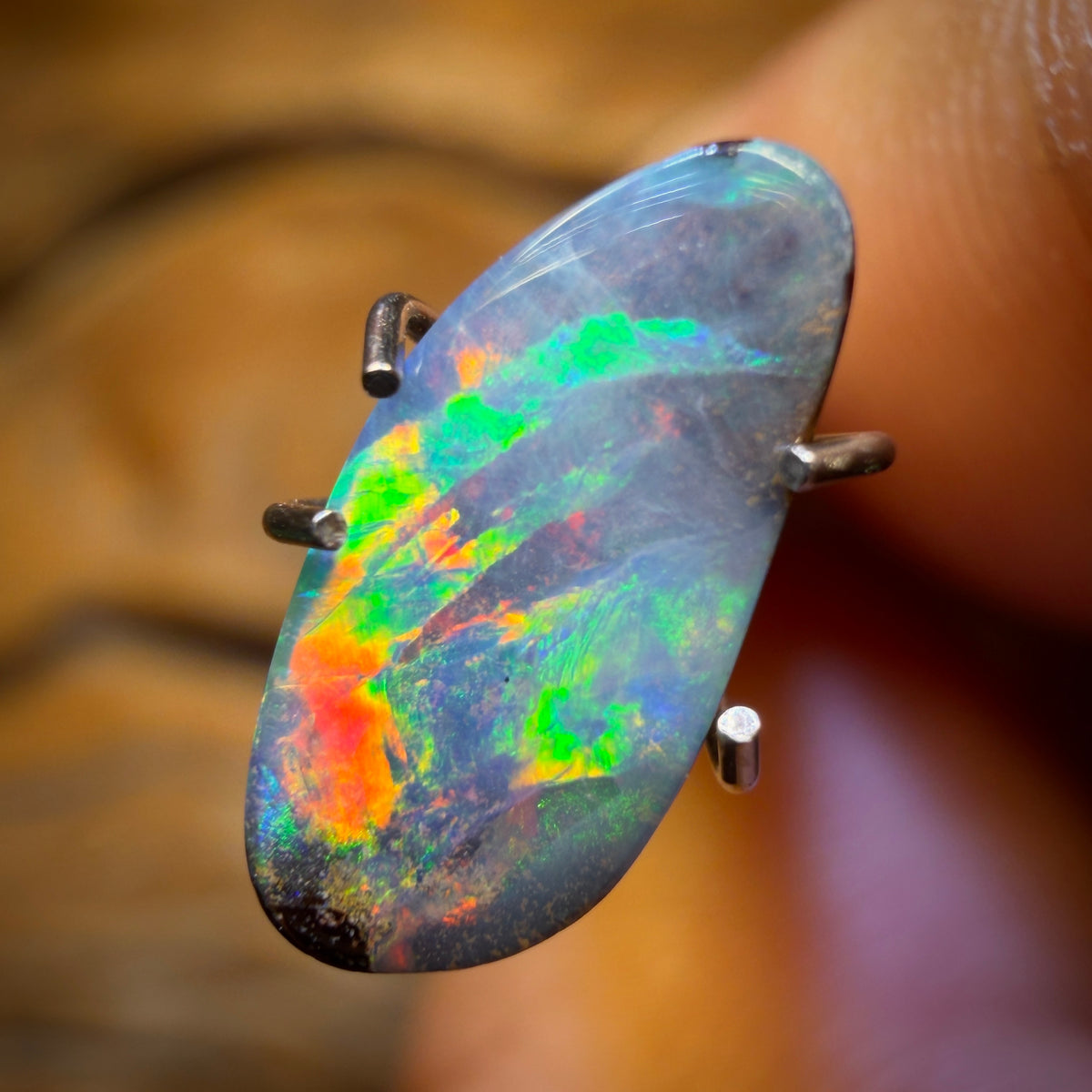 1.3cts - Queensland Boulder Seam Opal. Australian Opal