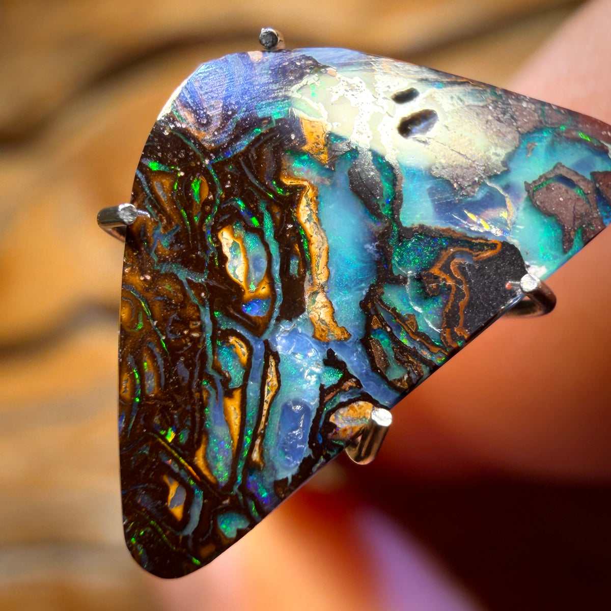 2.7cts - Tribal Queensland Boulder Opal from Yowah