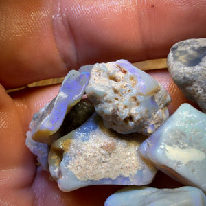 105.3cts - 7x Lightning Ridge Opal Rough Parcel