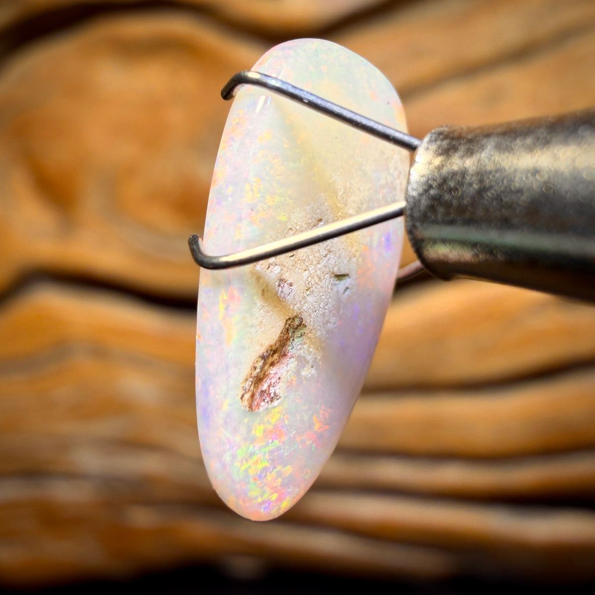 Opale blanche d'Australie du Sud de 2,9 carats