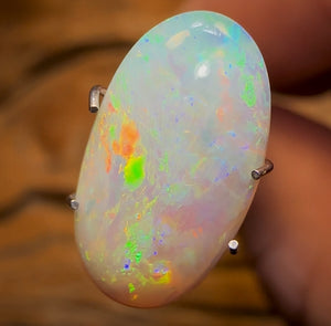 2.25cts - Lightning Ridge Crystal Opal