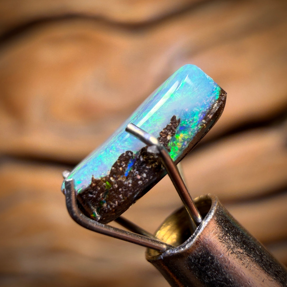 1.5cts - Ice Blue Queensland Boulder Seam Opal