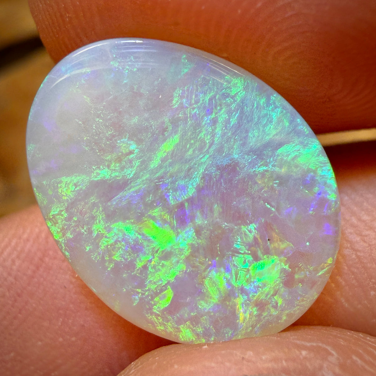 6cts - Gem Lightning Ridge Light Opal